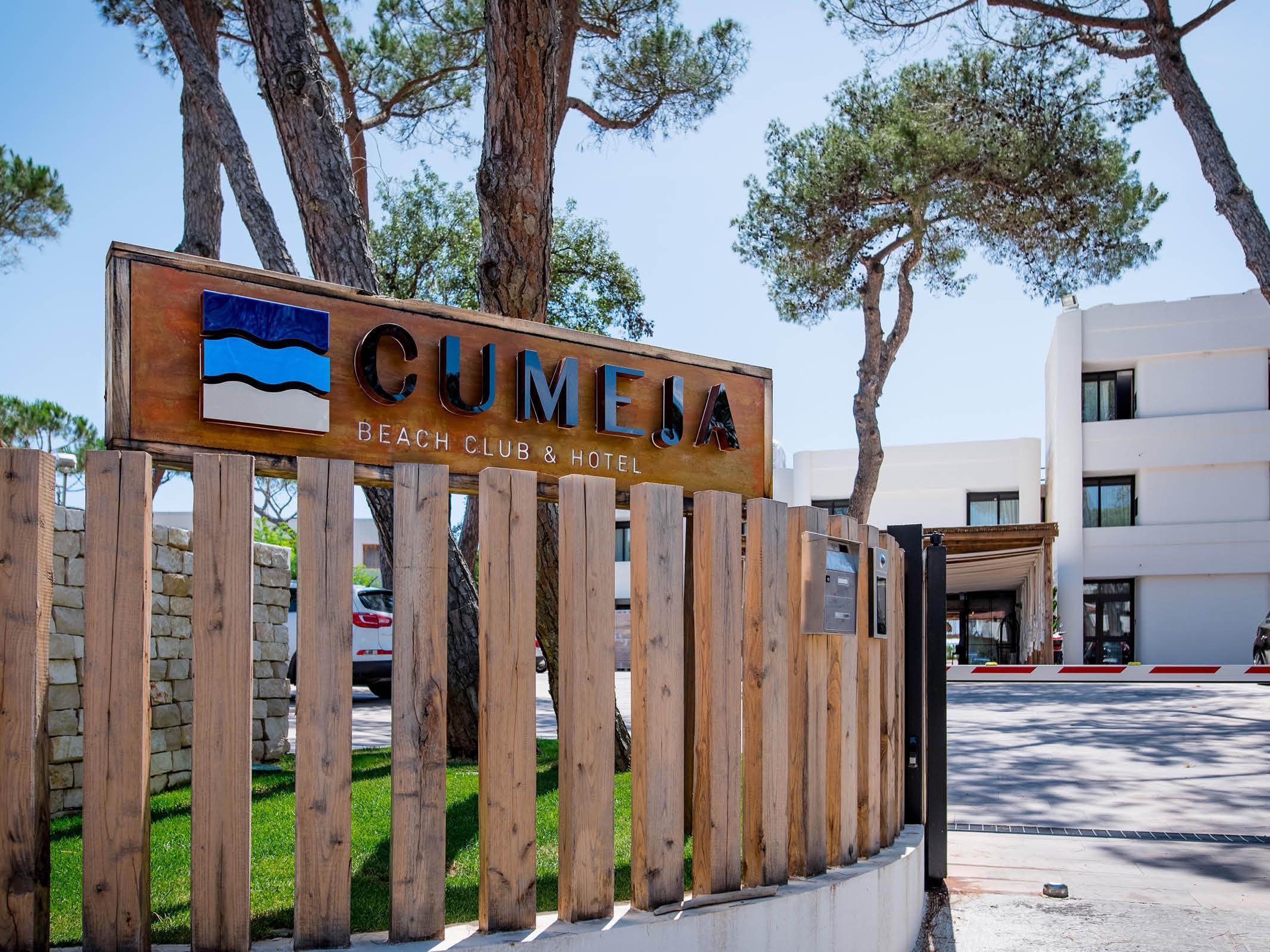 库美雅海滩俱乐部和酒店 巴亚多米吉亚 外观 照片